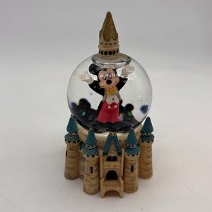 Disney WDW Parks Mickey Mouse and Castle Collectible Mini Water Snow Globe